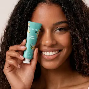 https://content.be.farmasi.com/Product/1002799_64_4.webp