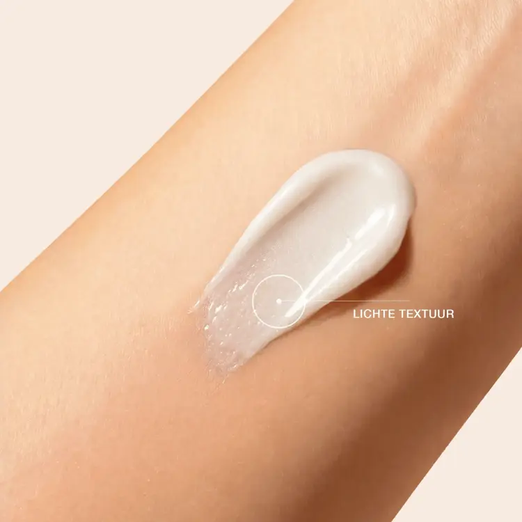 Dr. C. Tuna CC Body Lotion - Light view 3